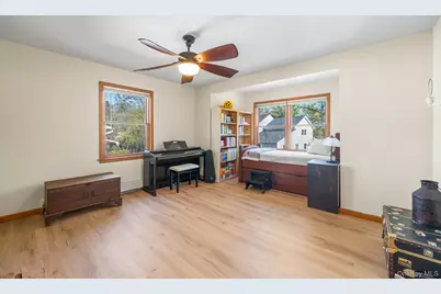 8 Oak Drive, New Windsor, NY 12553 - Photo 26