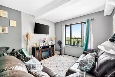 1314 Virginia Avenue #6G, Bronx, NY 10462 - Photo 1
