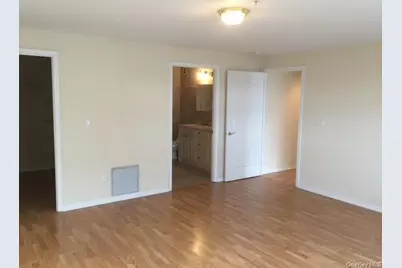 26 W Broadway #301, Long Beach, NY 11561 - Photo 4