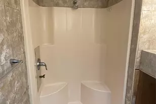 1011 Hemlock St, Brooklyn, NY 11208 - Photo 12