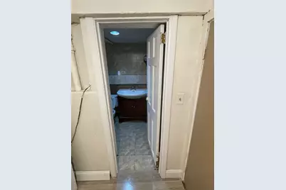 1011 Hemlock Street, Brooklyn, NY 11208 - Photo 10