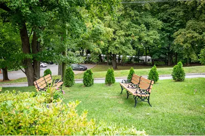 25 Stewart Place #514, Mount Kisco, NY 10549 - Photo 28