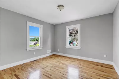 74 Delaware Road, Yonkers, NY 10710 - Photo 8