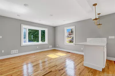 74 Delaware Road, Yonkers, NY 10710 - Photo 4