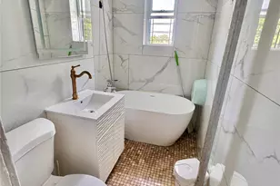 33-54 99th St, Corona, NY 11368 - Photo 16