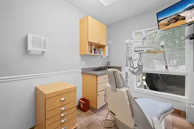 10 Hunter Avenue, Miller Place, NY 11764 - Photo 32