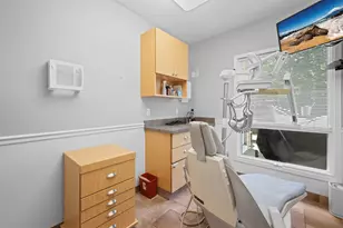 10 Hunter Ave, Miller Place, NY 11764 - Photo 32