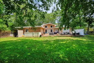 10 Hunter Ave, Miller Place, NY 11764 - Photo 42