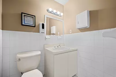 10 Hunter Avenue, Miller Place, NY 11764 - Photo 16