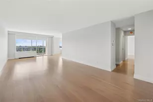 3333 Henry Hudson Pkwy, Bronx, NY 10463 - Photo 2