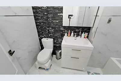 1414 W 4th Street #PENTHOUSE 5, Brooklyn, NY 11204 - Photo 8