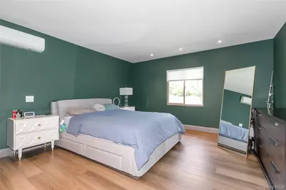 65 Oak Ridge Lane, Albertson, NY 11507 - Photo 14