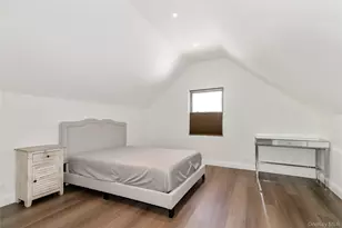 65 Oak Ridge Ln, Albertson, NY 11507 - Photo 16