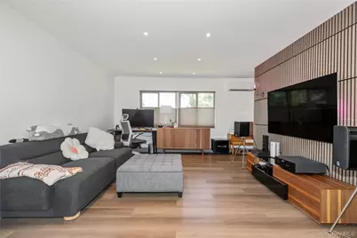 65 Oak Ridge Lane, Albertson, NY 11507 - Photo 4