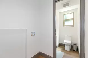 65 Oak Ridge Ln, Albertson, NY 11507 - Photo 10