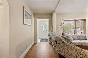 228 Saddle River Rd, Airmont, NY 10952 - Photo 10