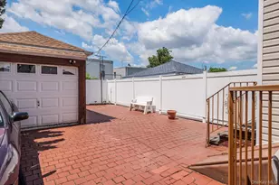 78-44 86th St, Glendale, NY 11385 - Photo 8