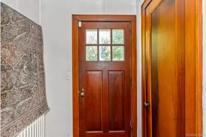 5660 Sound Avenue, Mattituck, NY 11952 - Photo 8