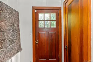 5660 Sound Ave, Mattituck, NY 11952 - Photo 8