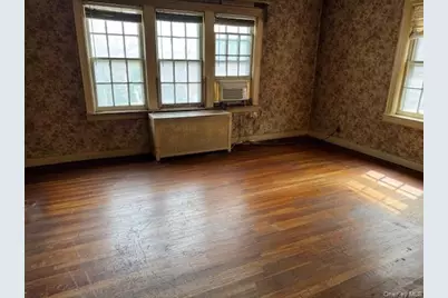 16-12 149th Street, Whitestone, NY 11357 - Photo 12