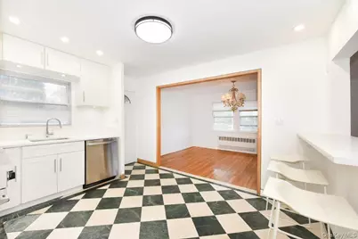 8601 Marengo Street, Hollis, NY 11423 - Photo 14