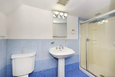 8601 Marengo Street, Hollis, NY 11423 - Photo 30