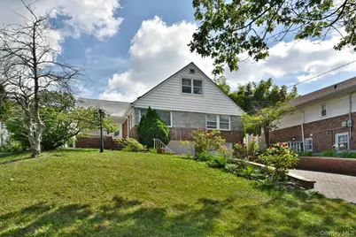 8601 Marengo Street, Hollis, NY 11423 - Photo 2