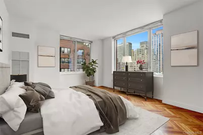 90 E End Avenue #10B, New York, NY 10028 - Photo 24