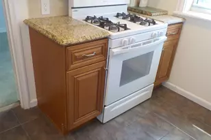 70-50 260th St, Glen Oaks, NY 11004 - Photo 6