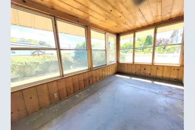 1474 Stephen Marc Lane, East Meadow, NY 11554 - Photo 6