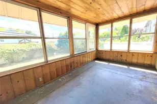 1474 Stephen Marc Ln, East Meadow, NY 11554 - Photo 6