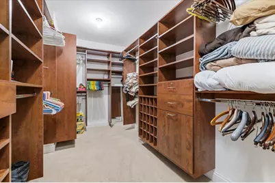 481 Pacing Way, Westbury, NY 11590 - Photo 30