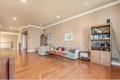 481 Pacing Way, Westbury, NY 11590 - Photo 8