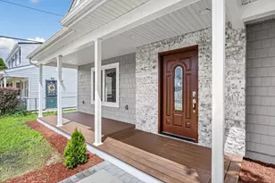 39 Stirrup Ln, Levittown, NY 11756 - Photo 4