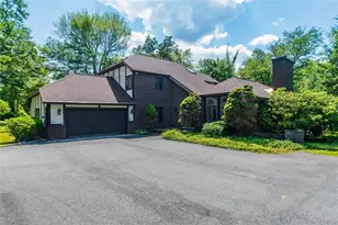 7 Fox Hollow Rd, Brewster, NY 10509 - Photo 8