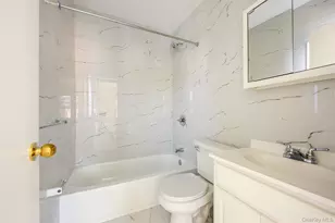 105-51 Remington St, Jamaica, NY 11435 - Photo 38