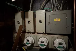 164-22 73rd Ave, Fresh Meadows, NY 11366 - Photo 30