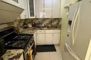 164-22 73rd Ave, Fresh Meadows, NY 11366 - Photo 6