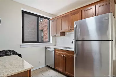 4315 Webster Avenue #4E, Bronx, NY 10470 - Photo 12