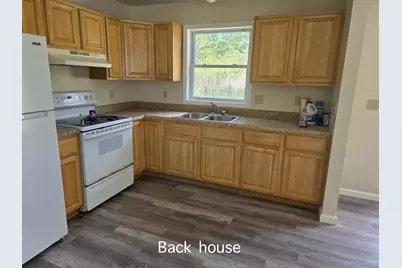 105-107 E Cold Spring Road, Monticello, NY 12701 - Photo 12