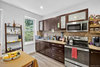 91 Carson Avenue, Newburgh, NY 12550 - Photo 12