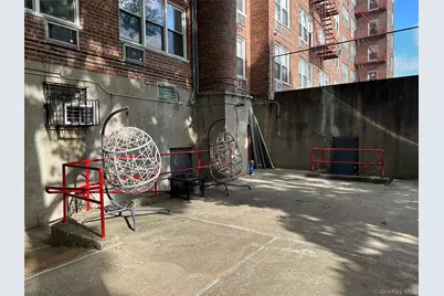 1530 E 8th Street #7B, Brooklyn, NY 11230 - Photo 16