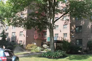 86-70 Francis Lewis Blvd, Queens Village, NY 11427 - Photo 18