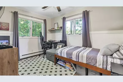 21 Holzman Drive, Hampton Bays, NY 11946 - Photo 12