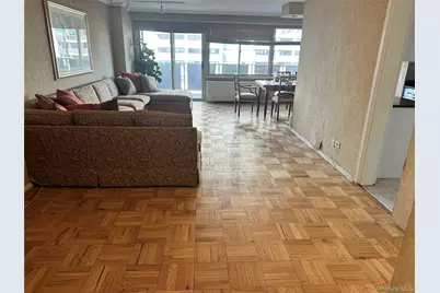 18-15 215 Street #3M, Bayside, NY 11360 - Photo 6