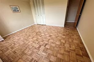 18-15 215th St, Bayside, NY 11360 - Photo 20