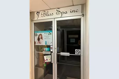 18-15 215 Street #3M, Bayside, NY 11360 - Photo 26