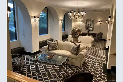 18-15 215 Street #3M, Bayside, NY 11360 - Photo 4