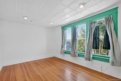 15 Commonwealth Avenue, Middletown, NY 10940 - Photo 22