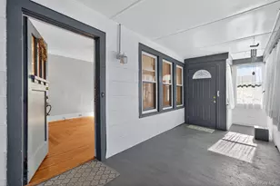 15 Commonwealth Ave, Middletown, NY 10940 - Photo 4